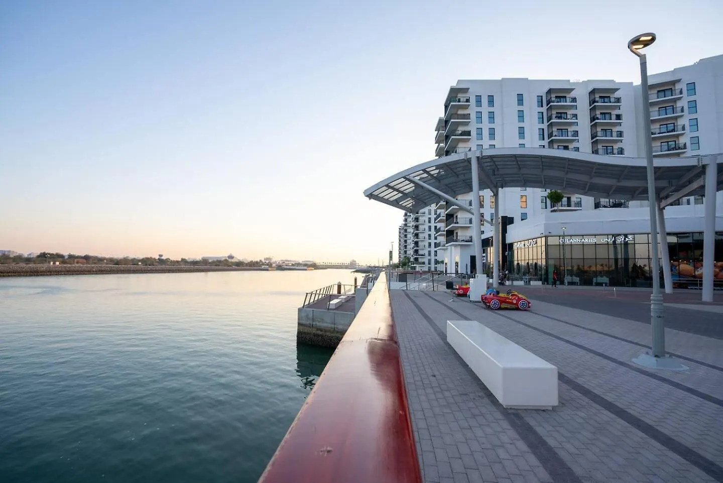 Ultimate Comfort 2Bd Yas Island Abu Dzabi